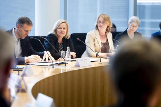 Rößner, Tabea; Faeser, Nancy Paul-Löbe-Haus, Sitzungssaal