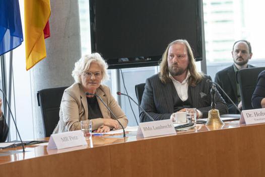 Hofreiter, Anton; Lambrecht, Christine Paul-Löbe-Haus, Sitzungssaal
