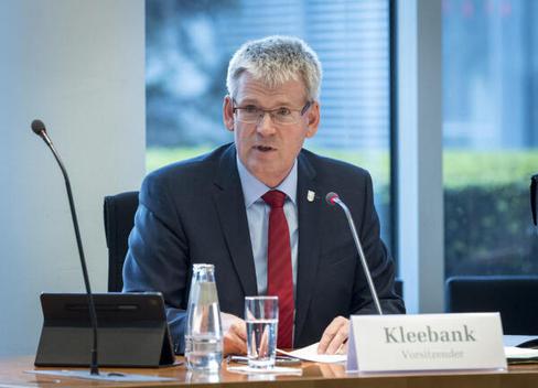Kleebank, Helmut Paul-Löbe-Haus, Sitzungssaal
