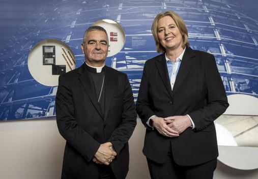 Bas, Bärbel; Eterović, Nikola Deutscher Dom, Innenansicht