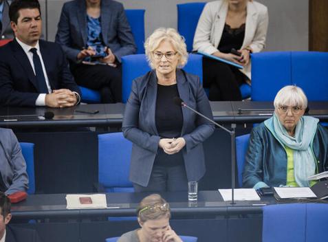 Lambrecht, Christine Reichstagsgebäude, Plenarsaal