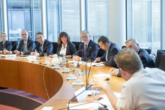 Stamm-Fibich, Martina; Melnyk, Andrij Paul-Löbe-Haus, Sitzungssaal