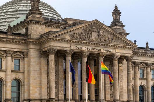  Reichstagsgebäude, Außenansicht