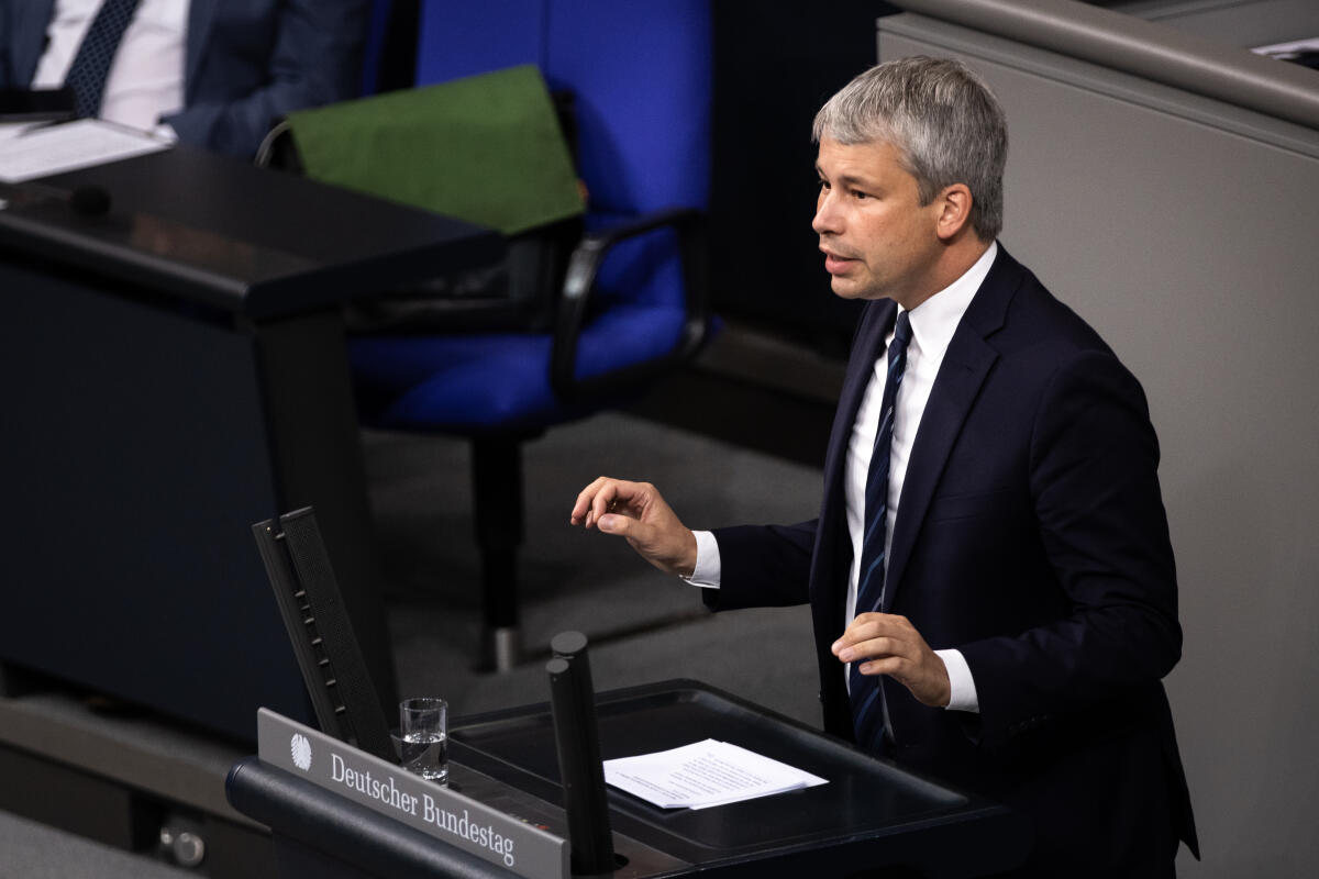 Bilger, Steffen Steffen Bilger, CDU/CSU, MdB, hält eine Rede zu TOP 1 Epl. 10 „Ernährung und Landwirtschaft“ im Plenum.