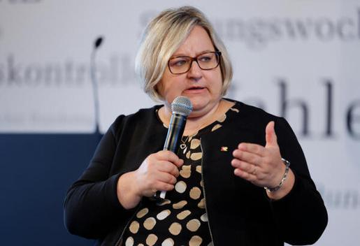 Titze, Alexandra Keine Bundestagsliegenschaft