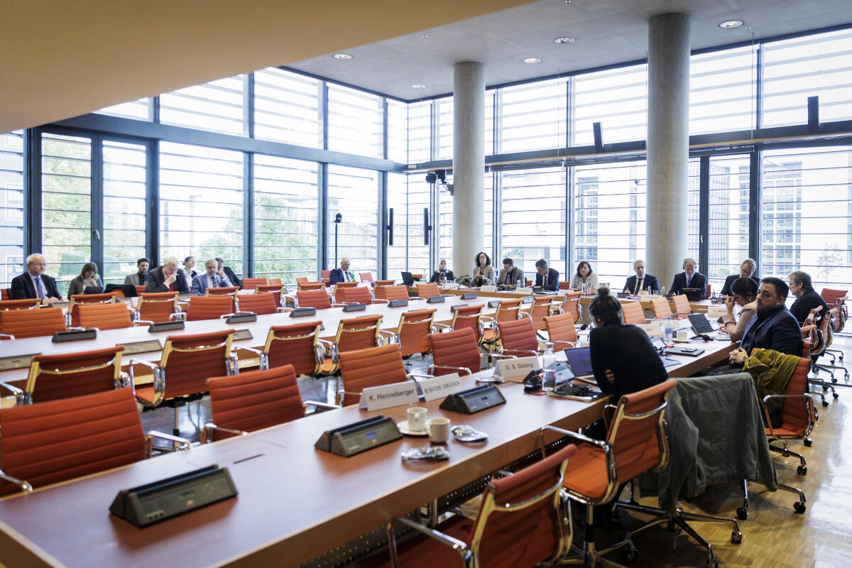 Gespräch des Ausschusses für wirtschaftliche Zusammenarbeit und Entwicklung mit David Muldrow Beasley (Director of the United Nations World Food Programme, WFP).; Hier: Blick in den Saal. Gespräch des Ausschusses für wirtschaftliche Zusammenarbeit und Entwicklung mit David Muldrow Beasley (Director of the United Nations World Food Programme, WFP).; Hier: Blick in den Saal.