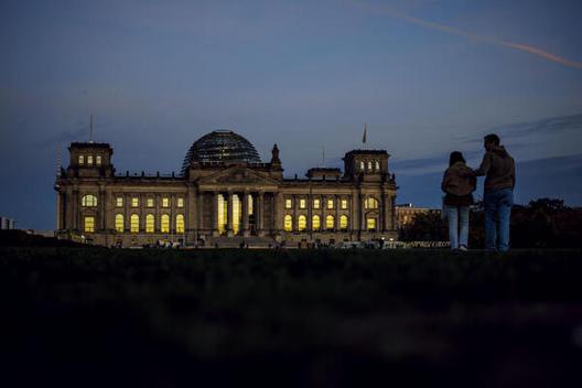  Reichstagsgebäude, Außenansicht