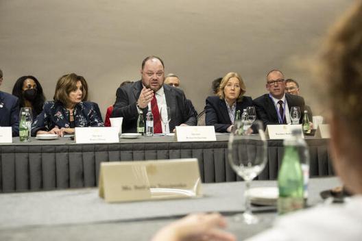 Bas, Bärbel; Pelosi, Nancy; Stefantschuk, Ruslan 