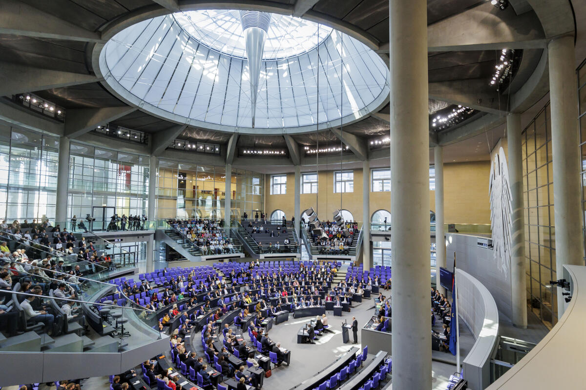 Scholz, Olaf Olaf Scholz, SPD, Bundeskanzler, während seiner Regierungserklärung zum Europäischen Rat in Berlin, 20.10.2022; Blick in den Plenarsaal; 