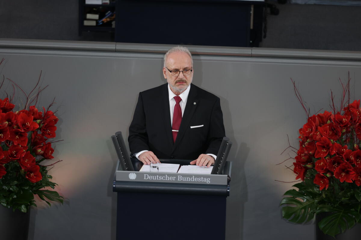 Levits, Egils Lettlands Staatspräsident Egils Levits spricht bei der zentralen Gedenkveranstaltung zum Volkstrauertag im Bundestag.