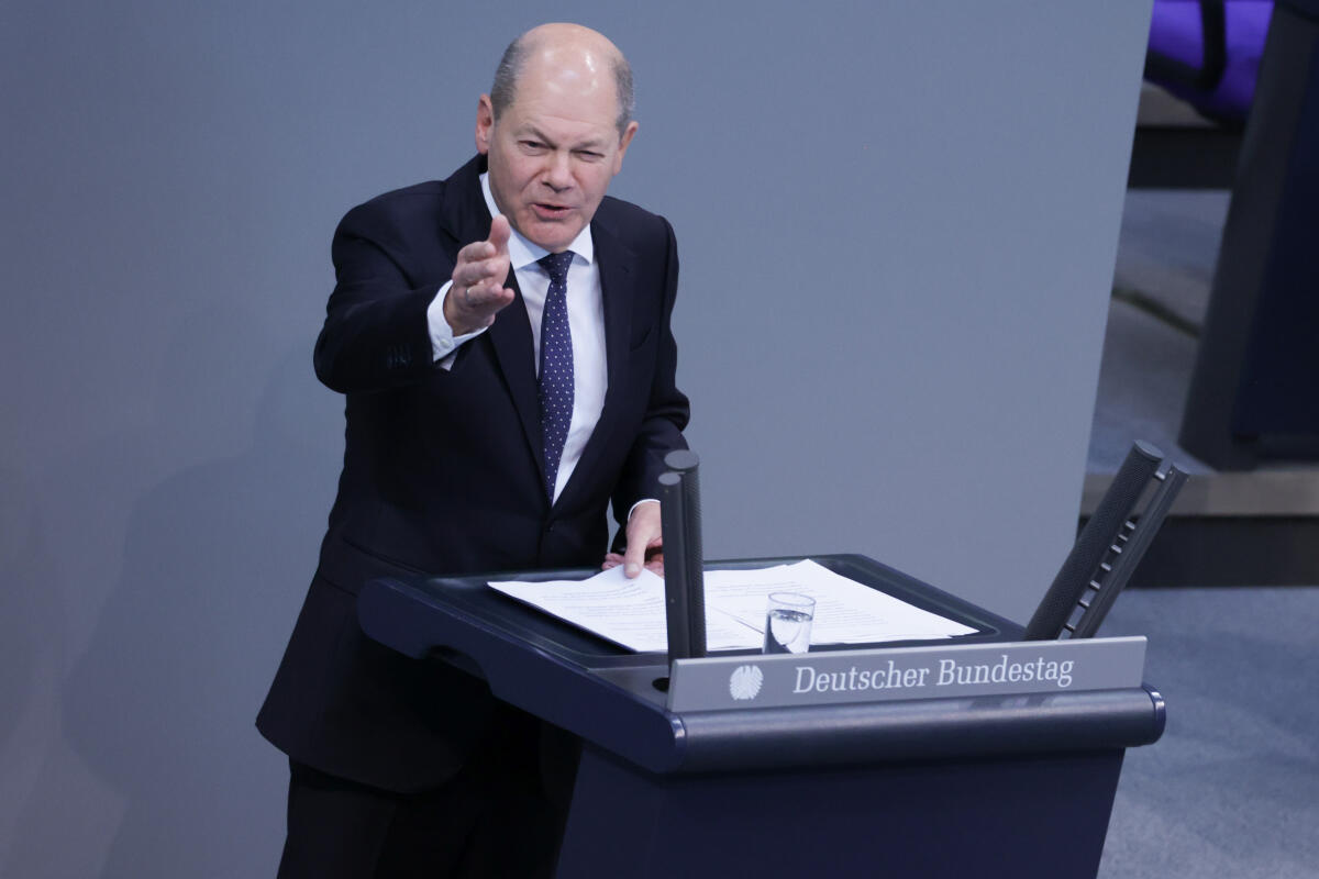 Scholz, Olaf Bundeskanzler Olaf Scholz bei der Generalaussprache in der Haushaltswoche am Mittwoch, 23. November 2022, zum Etat des Bundeskanzlers und des Bundeskanzleramtes.