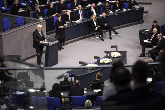 Schirdewahn, Klaus Reichstagsgebäude, Plenarsaal
