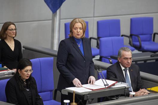 Bas, Bärbel; Baradari, Nezahat; Lehrieder, Paul Reichstagsgebäude, Plenarsaal