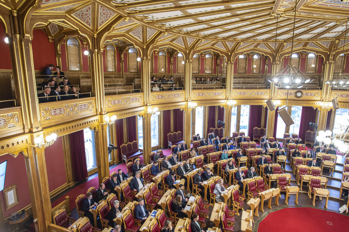 Bundestagspräsidentin Bärbel Bas, SPD, MdB, besucht Norwegen und Finnland. Blick in den Plenarsaal des Shortings. Bundestagspräsidentin Bärbel Bas, SPD, MdB, besucht Norwegen und Finnland. Blick in den Plenarsaal des Shortings.