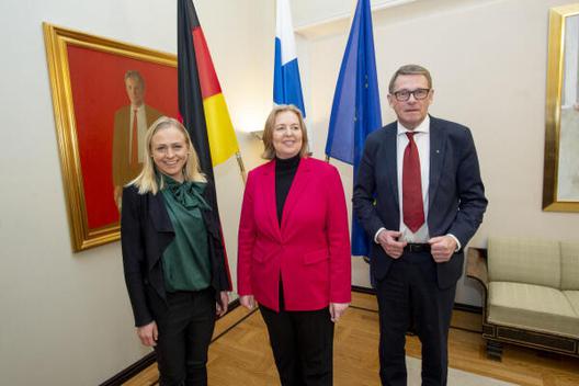 Bas, Bärbel; Vanhanen, Matti Keine Bundestagsliegenschaft