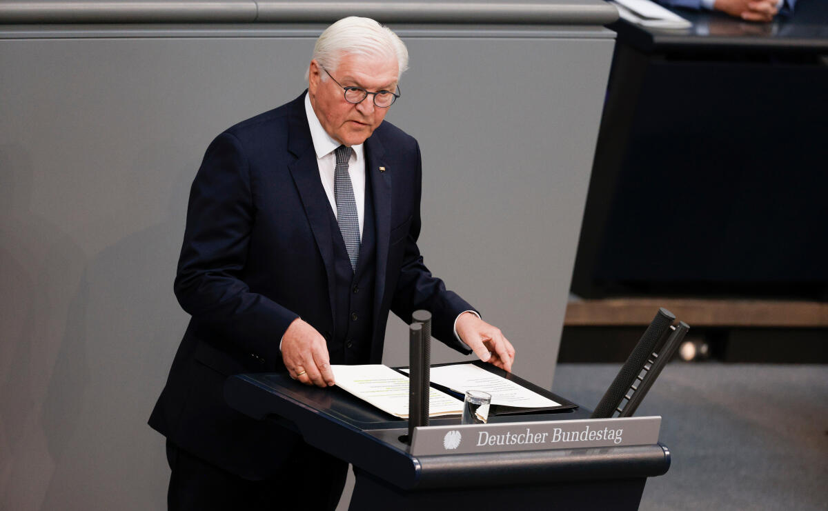 Der Deutsche Bundestag erinnert in einer Parlamentarischen Gedenkstunde an den Volksaufstand in der DDR am 17. Juni 1953. Hier Bundespräsident Dr. Frank-Walter Steinmeier (im Bild) während der Gedenkrede. Steinmeier, Frank-Walter Der Deutsche Bundestag erinnert in einer Parlamentarischen Gedenkstunde an den Volksaufstand in der DDR am 17. Juni 1953. Hier Bundespräsident Dr. Frank-Walter Steinmeier (im Bild) während der Gedenkrede.
