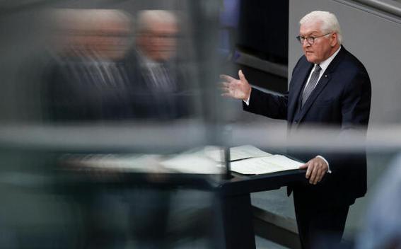 Steinmeier, Frank-Walter Reichstagsgebäude, Plenarsaal