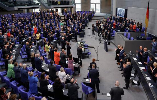  Reichstagsgebäude, Plenarsaal