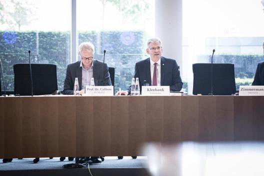 Kleebank, Helmut Paul-Löbe-Haus, Sitzungssaal