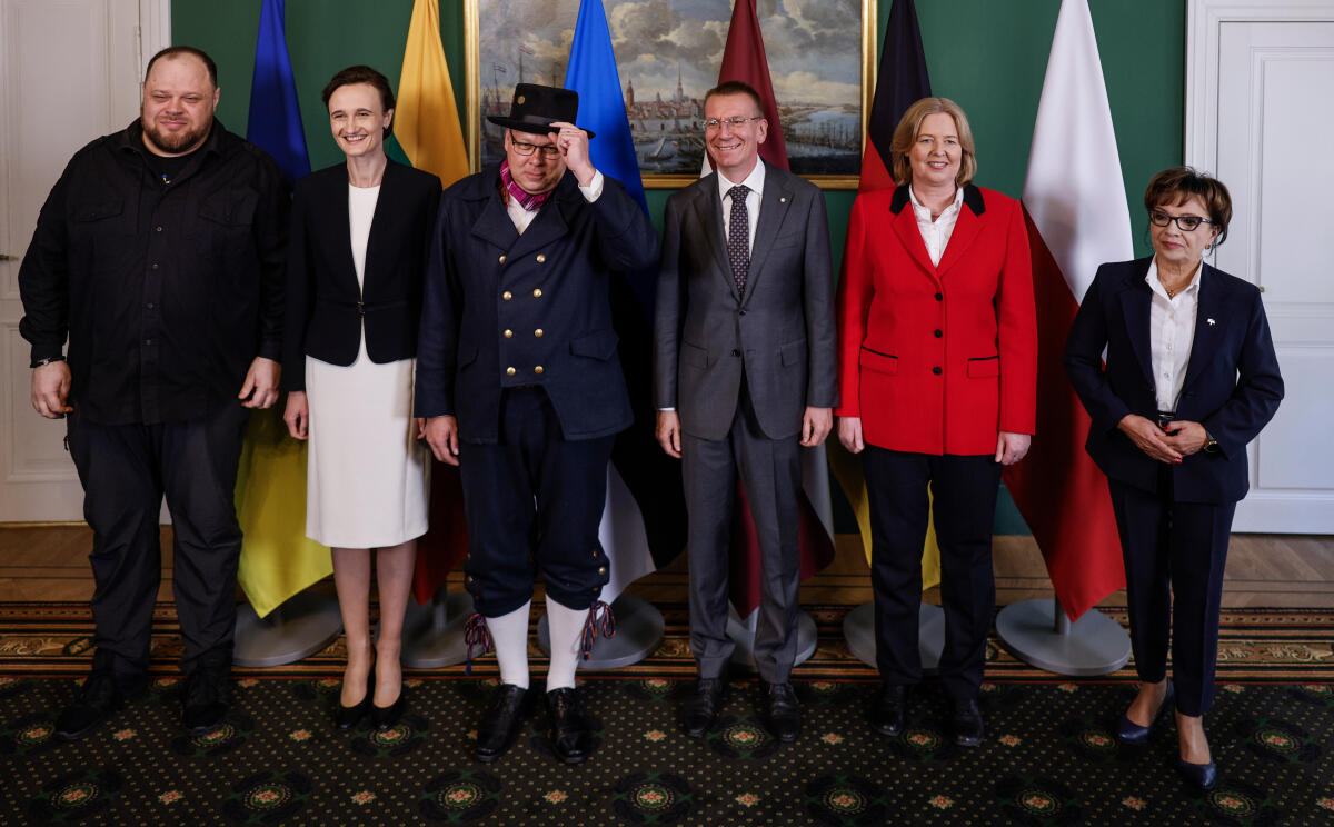 Bundestagspräsidentin Bärbel Bas, SPD, MdB, reist nach Riga (Lettland), Georgien und in die Republik Moldau. Hier Zusammentreffen und gemeinsames Gespräch mit dem Präsidenten der Republik Lettland, Edgars Rinkēvičs. Bas, Bärbel Bundestagspräsidentin Bärbel Bas, SPD, MdB, reist nach Riga (Lettland), Georgien und in die Republik Moldau. Hier Zusammentreffen und gemeinsames Gespräch mit dem Präsidenten der Republik Lettland, Edgars Rinkēvičs.