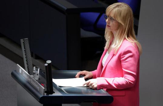 Alt, Renata Reichstagsgebäude, Plenarsaal