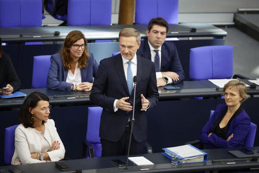 Lindner, Christian Reichstagsgebäude, Plenarsaal
