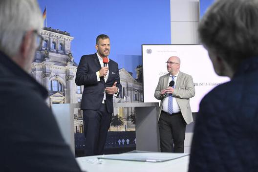 Droßmann, Falko Keine Bundestagsliegenschaft