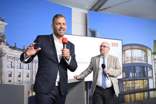 Droßmann, Falko Keine Bundestagsliegenschaft