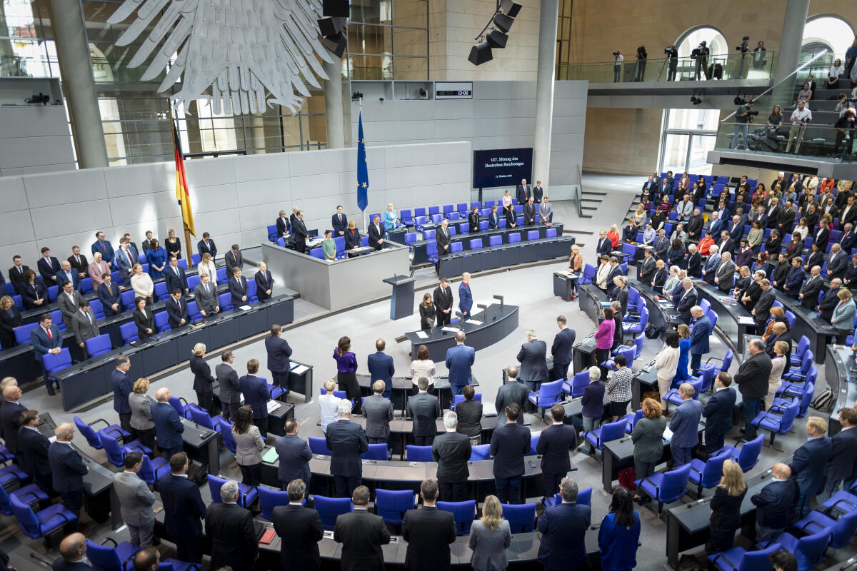 Schweigeminute fuer Israel im Bundestag in Berlin, 11.10.2023. Schweigeminute fuer Israel im Bundestag in Berlin, 11.10.2023.