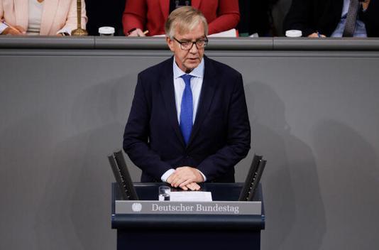 Bartsch, Dietmar Reichstagsgebäude, Plenarsaal