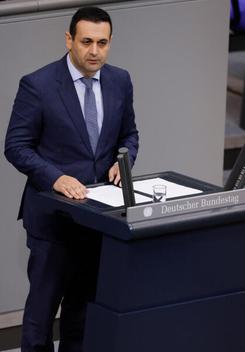 Djir-Sarai, Bijan Reichstagsgebäude, Plenarsaal