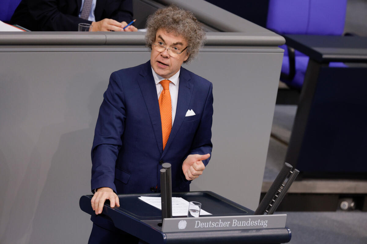Matthias Moosdorf, AfD, MdB, Rede in der 128. Sitzung, ZP 6, zum Thema: Regierungserklärung zur Lage in Israel. Moosdorf, Matthias Matthias Moosdorf, AfD, MdB, Rede in der 128. Sitzung, ZP 6, zum Thema: Regierungserklärung zur Lage in Israel.