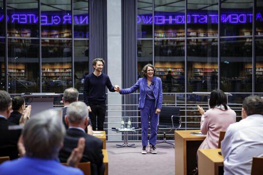  Marie-Elisabeth-Lüders-Haus, Bibliothek
