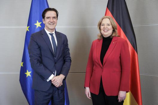 Bas, Bärbel; Sauer, Kai Jürgen Mikael Reichstagsgebäude, Büro der Präsidentin