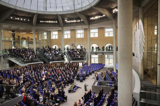  Reichstagsgebäude, Plenarsaal