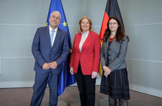 Bas, Bärbel; Bistrovic, Miriam; Krah, Markus Reichstagsgebäude, Empfangsraum