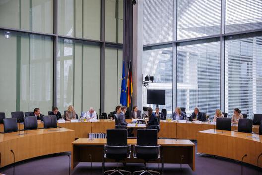 Brand, Ruth Marie-Elisabeth-Lüders-Haus, Anhörungssaal