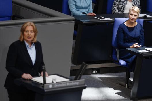 Bas, Bärbel Reichstagsgebäude, Plenarsaal