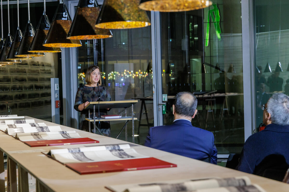 Vizepräsidentin Yvonne Magwas (CDU) bei der Ausstellungseröffnung "Inventarisierung der Macht" Magwas, Yvonne Vizepräsidentin Yvonne Magwas (CDU) bei der Ausstellungseröffnung "Inventarisierung der Macht"