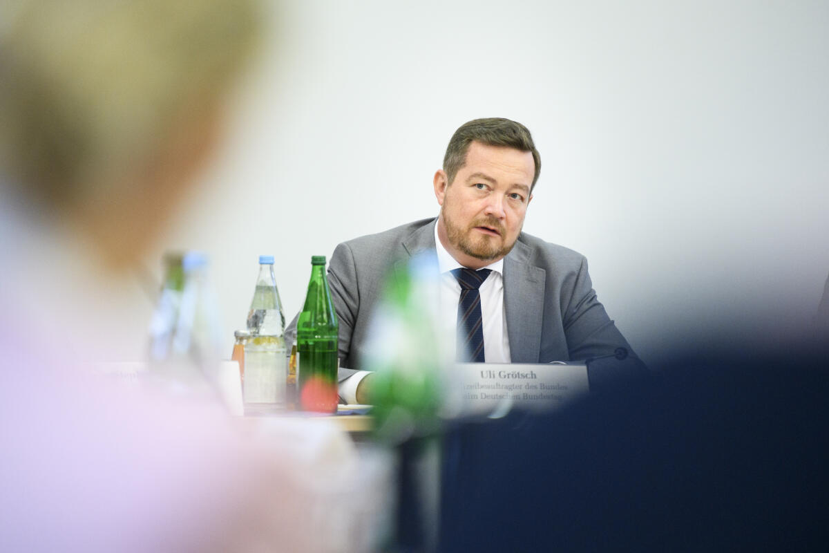 Grötsch, Uli Veranstaltung mit den Gleichstellungsbeauftragten der Polizeien des Bundes. Hier die Begrüßung des Polizeibeauftragten des Bundes, Uli Grötsch.