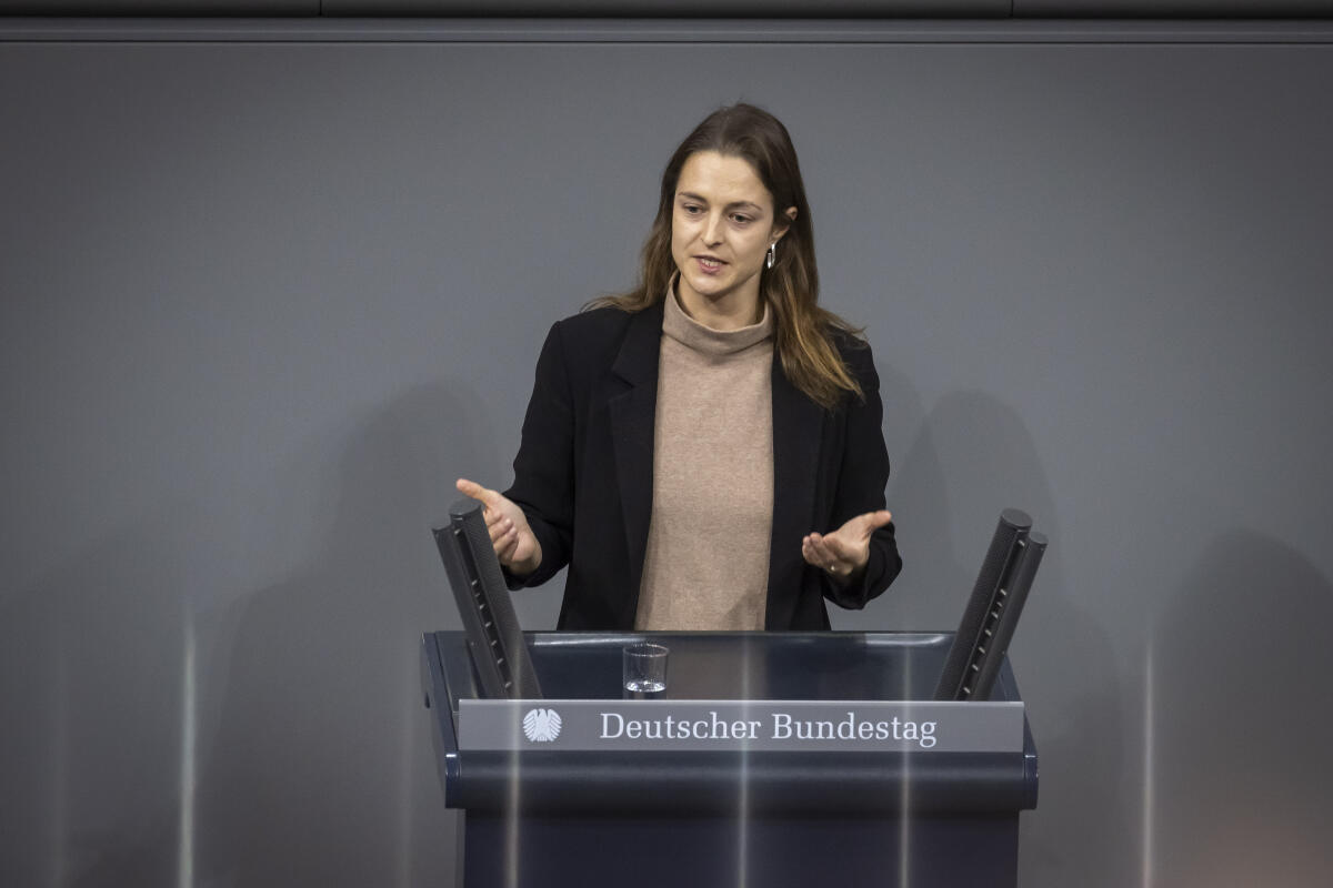 Rede von Tina Rudolph MdB zum ZP 10. - 1. Beratung des Gruppenentwurfs eines Gesetzes zur Neuregelung des Schwangerschaftsabbruchs
in Berlin, 05.12.2024. Rudolph, Tina Rede von Tina Rudolph MdB zum ZP 10. - 1. Beratung des Gruppenentwurfs eines Gesetzes zur Neuregelung des Schwangerschaftsabbruchs
in Berlin, 05.12.2024.