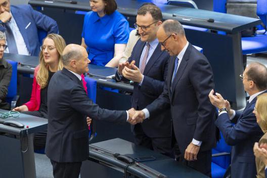 Scholz, Olaf; Merz, Friedrich Reichstagsgebäude, Plenarsaal