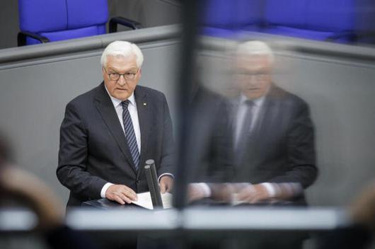 Steinmeier, Frank-Walter Reichstagsgebäude, Plenarsaal
