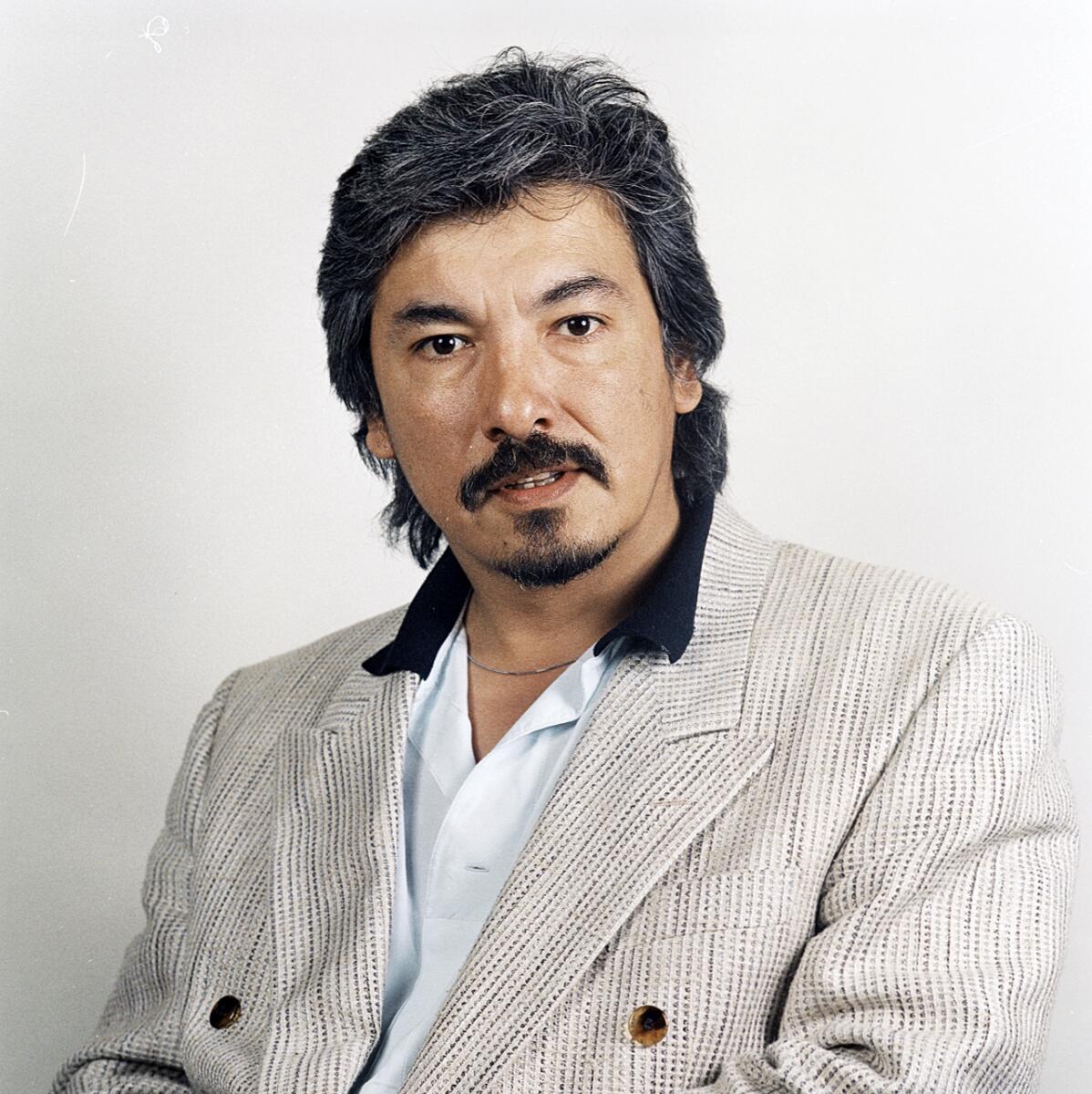 Portraitaufnahme von German Meneses Vogl, MdB, Bündnis 90/Grüne. Meneses Vogl, German Portraitaufnahme von German Meneses Vogl, MdB, Bündnis 90/Grüne.