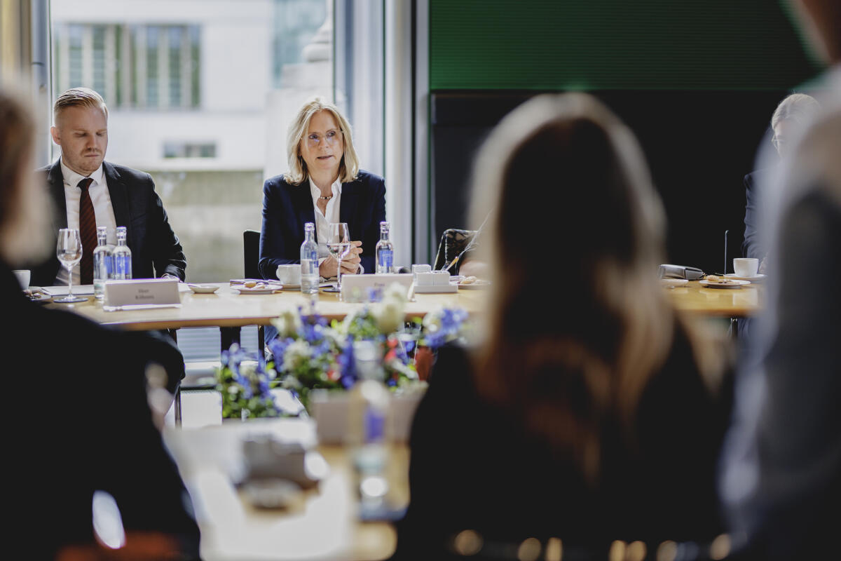 Andrea Lindholz, Vizepräsidentin des Deutschen Bundestages, im Rahmen eines Treffens mit einer Delegation aus Chile im Deutschen Bundestag in Berlin, 22.05.2025. Lindholz, Andrea Andrea Lindholz, Vizepräsidentin des Deutschen Bundestages, im Rahmen eines Treffens mit einer Delegation aus Chile im Deutschen Bundestag in Berlin, 22.05.2025.