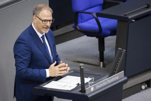 Orthey, Harald Reichstagsgebäude, Plenarsaal