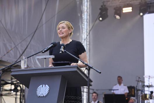Klöckner, Julia Friedrich-Ebert-Platz