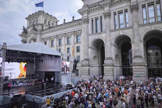 Pistorius, Boris; Otte, Henning Friedrich-Ebert-Platz