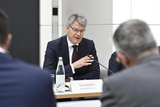 Patrick Schnieder Reichstagsgebäude, Fraktionssaal Bündnis90/Die Grünen