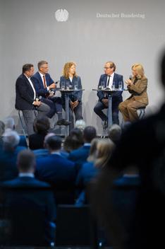 Lindholz, Andrea; Gerster, Martin Paul-Löbe-Haus, Innenansicht